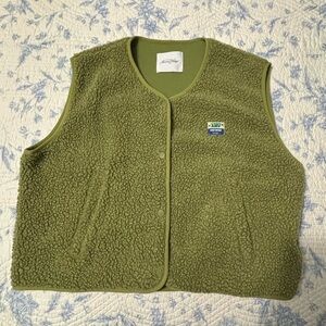 American Vintage Olive Green Vest